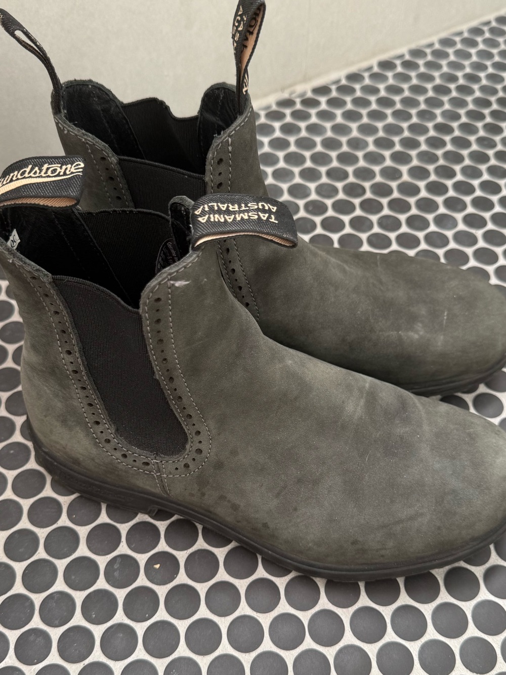 Blundstone Chelsea Boots in "black" Leather